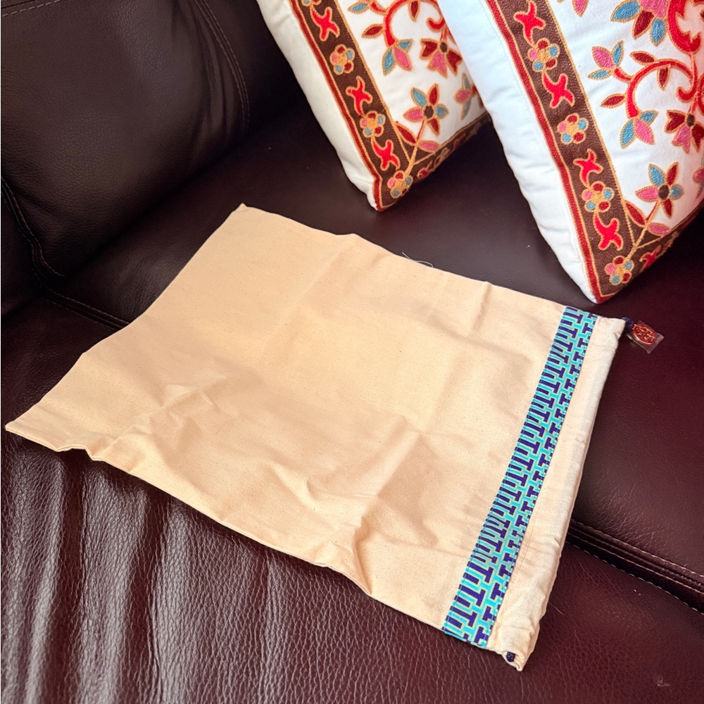 Tory Burch Beige Dust Bag with Blue Trim